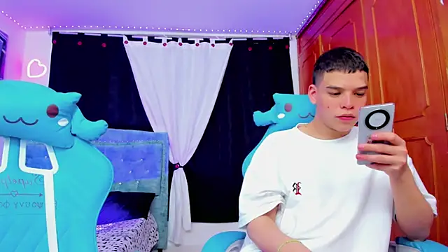 jake and joaquin online show from 12/10/24, 03:01