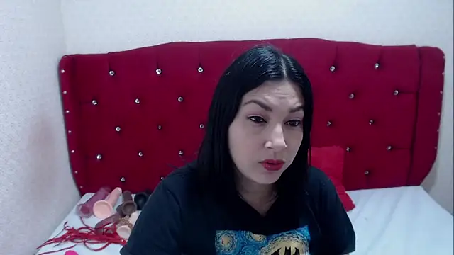 AdaFawxx online show from 10/11/25, 03:18