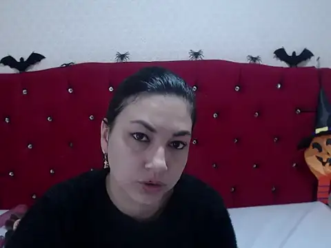 AdaFawxx online show from 10/24/25, 03:05