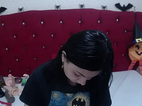 AdaFawxx online show from 10/25/25, 02:55