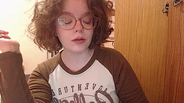 Chmiri cb online show from 02/01/25, 05:39