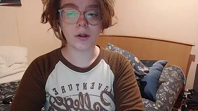 Chmiri cb online show from 11/12/25, 12:09