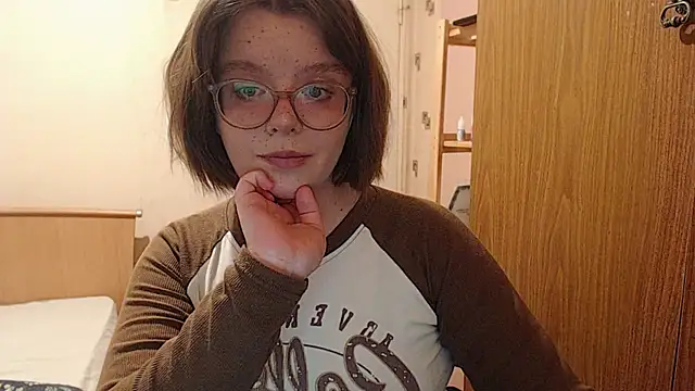 Chmiri cb online show from 12/18/24, 02:38