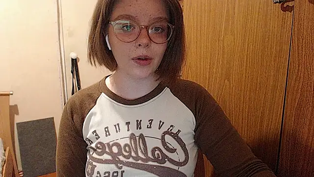 Chmiri cb online show from 12/18/24, 05:42