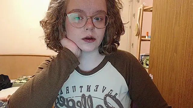 Chmiri cb online show from 03/21/25, 09:56