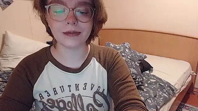 Chmiri cb online show from 10/19/25, 01:03