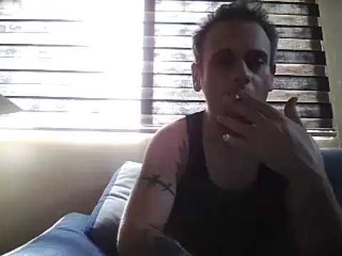 Snapshot of Arabeyes chatting on 05/08/26, 02:10 Arabeyes online show from 05/08/26, 02:10
