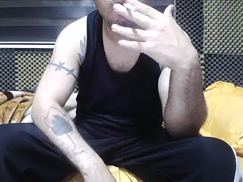 Arabeyes online show from 11/13/25, 03:43