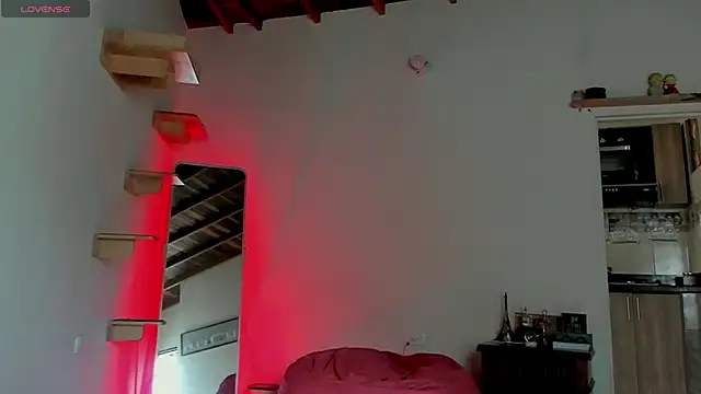 Rainbow leia online show from 04/04/26, 07:09