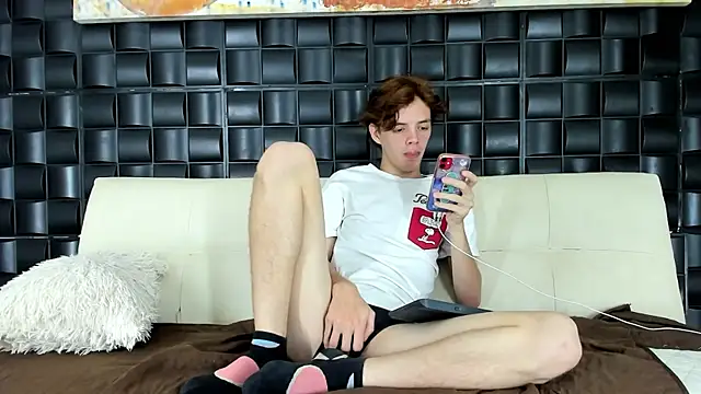 daniel hot03 online show from 03/21/25, 09:45