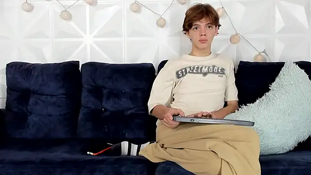 daniel hot03 online show from 03/07/25, 09:06