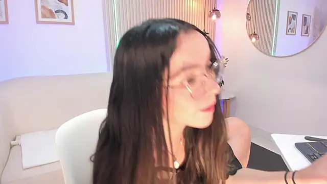 ana ev online show from 11/11/25, 06:30