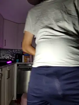 xxTheQuietGuyxx online show from 10/24/25, 08:24