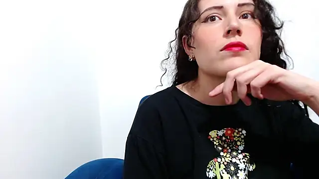 nadescomthxx online show from 07/06/26, 10:56