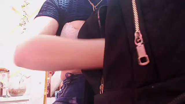 nadescomthxx online show from 10/29/25, 03:44