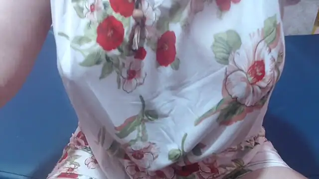 nadescomthxx online show from 10/25/25, 03:34