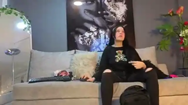 nadescomthxx online show from 12/14/25, 07:08