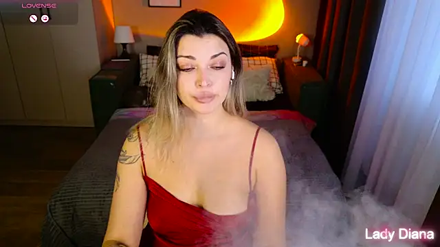 Snapshot of LancasterLady chatting on 11/13/25, 11:58 LancasterLady online show from 11/13/25, 11:58