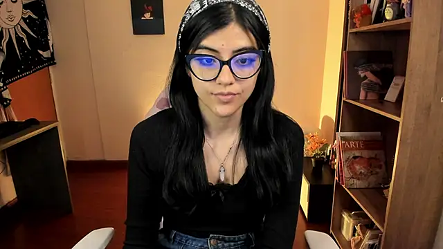 valerie  skyy online show from 02/25/25, 01:09