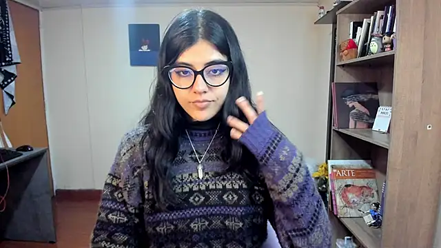 valerie  skyy online show from 03/10/25, 07:40