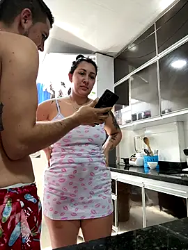 Snapshot of my-kitty chatting on 11/23/25, 03:44 my-kitty online show from 11/23/25, 03:44