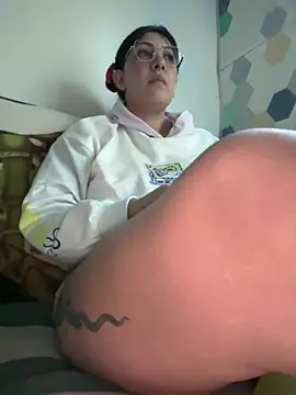 my-kitty online show from 04/01/26, 10:50