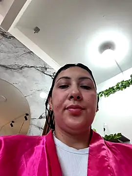 Snapshot of my-kitty chatting on 11/14/25, 09:07 my-kitty online show from 11/14/25, 09:07