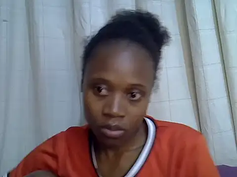 Tanaissa2 online show from 09/20/25, 11:10