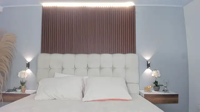 sofi potter  online show from 04/09/26, 11:11