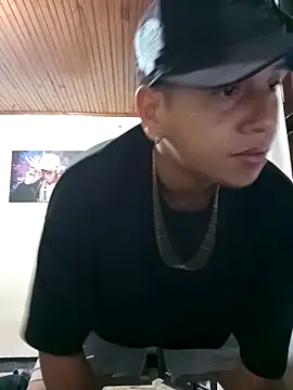 Peterking11 online show from 11/11/25, 08:09