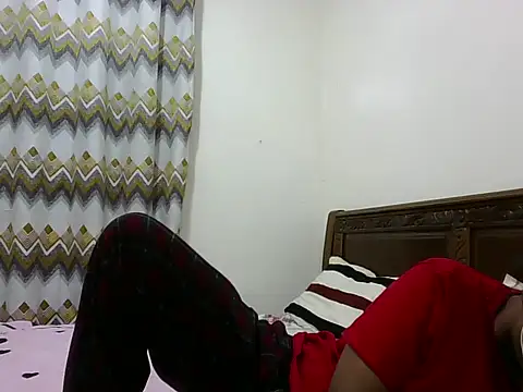 sexy  candyy online show from 06/18/26, 07:30