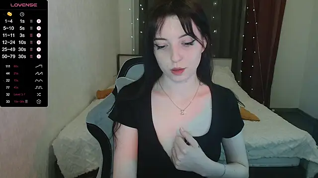 Snapshot of BlackyKitt chatting on 12/05/24, 04:39 BlackyKitt online show from 12/05/24, 04:39
