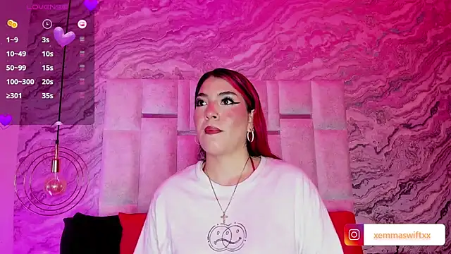 EmmaSwift  online show from 03/12/25, 01:47