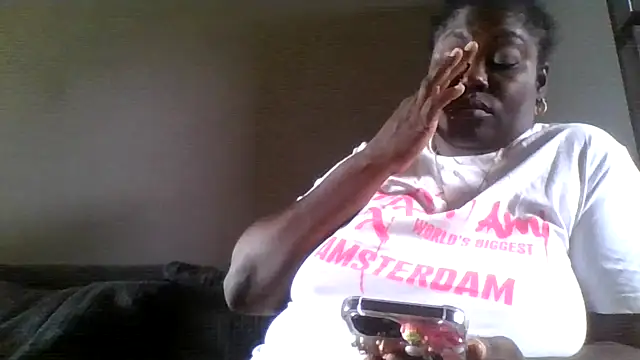 XgeileKutje online show from 05/13/26, 01:29