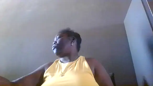 Snapshot of XgeileKutje chatting on 03/03/26, 04:25 XgeileKutje online show from 03/03/26, 04:25