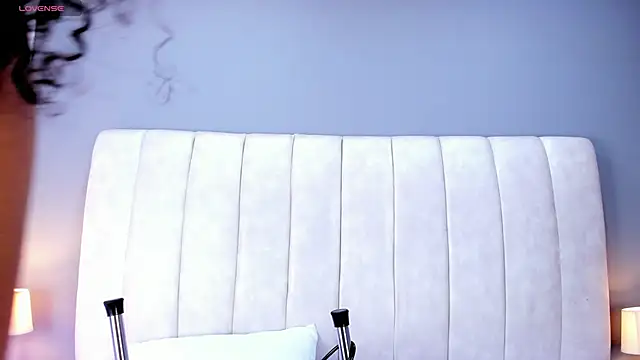 Snapshot of Ashleyy23x chatting on 12/22/25, 07:58 Ashleyy23x online show from 12/22/25, 07:58