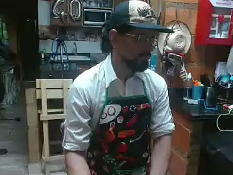 Snapshot of Dr_Pocholate84 chatting on 03/03/25, 03:16 Dr Pocholate84 online show from 03/03/25, 03:16