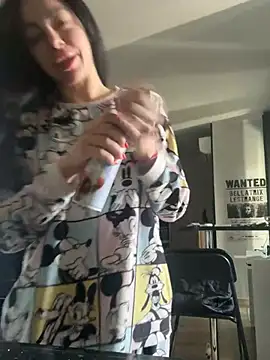 Snapshot of Chloe_Ricci chatting on 02/18/26, 08:00 Chloe Ricci online show from 02/18/26, 08:00