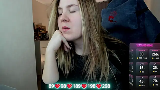 Olivia Munk online show from 01/14/26, 03:54