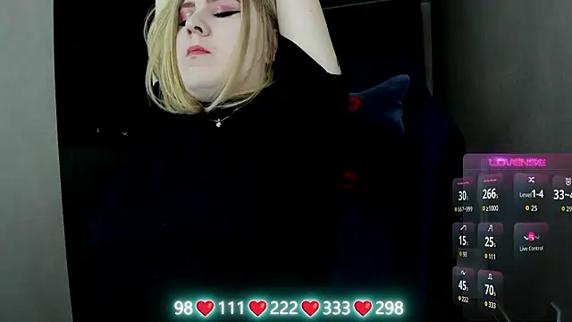 Olivia Munk online show from 03/27/26, 04:43