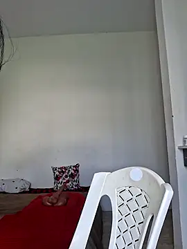 Kamdollie online show from 05/17/26, 06:02