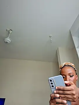 Kamdollie online show from 02/25/26, 06:57