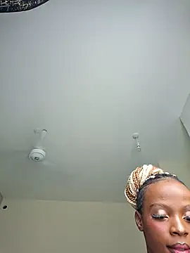 Kamdollie online show from 02/26/26, 09:31