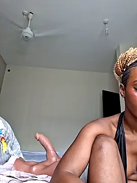 Kamdollie online show from 02/28/26, 08:25