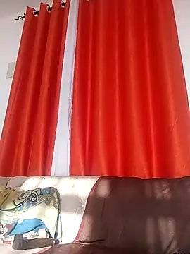 Snapshot of Kamdollie chatting on 03/14/25, 04:54 Kamdollie online show from 03/14/25, 04:54