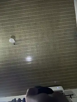 Snapshot of sweet1111 chatting on 01/13/26, 08:57 sweet1111 online show from 01/13/26, 08:57