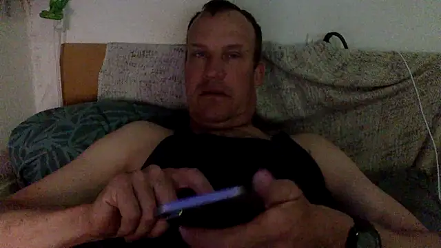 dlvis12 online show from 04/22/26, 06:58
