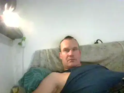 dlvis12 online show from 11/17/25, 06:45