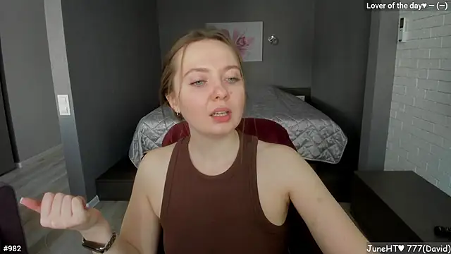 Snapshot of LizaGost chatting on 06/05/26, 11:49 LizaGost online show from 06/05/26, 11:49