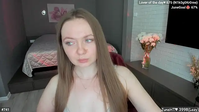 Snapshot of LizaGost chatting on 06/27/26, 12:22 LizaGost online show from 06/27/26, 12:22